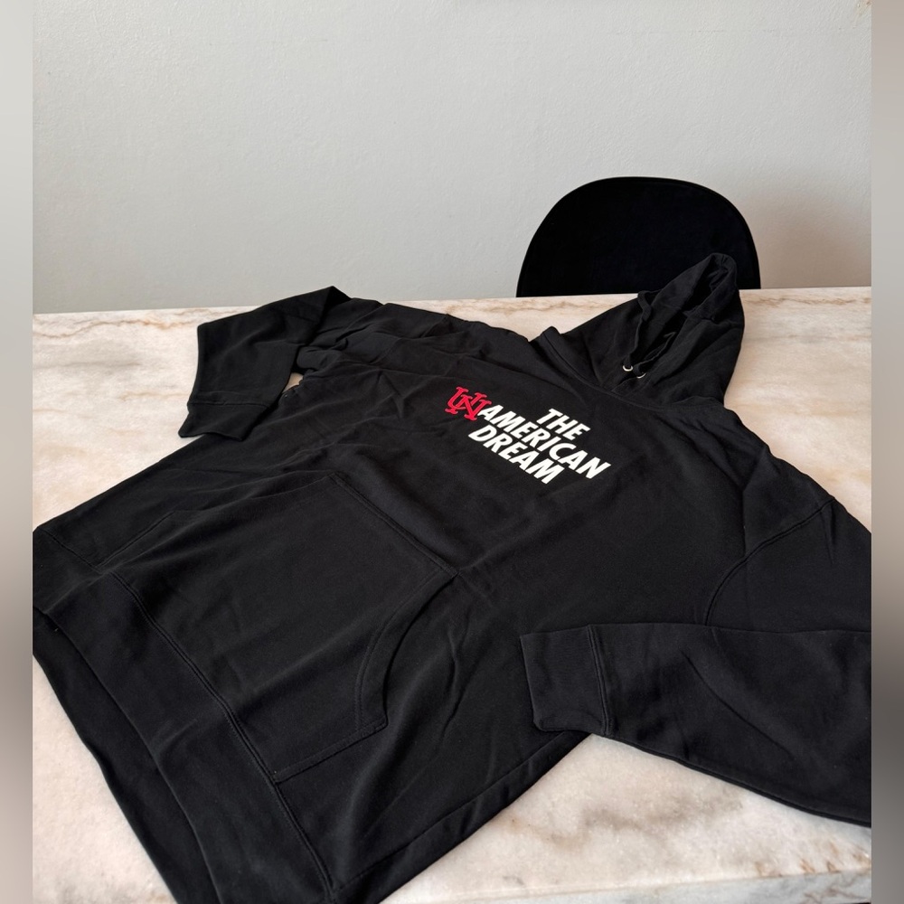 Urban Necesitties Las Vegas Hoodie Size XL